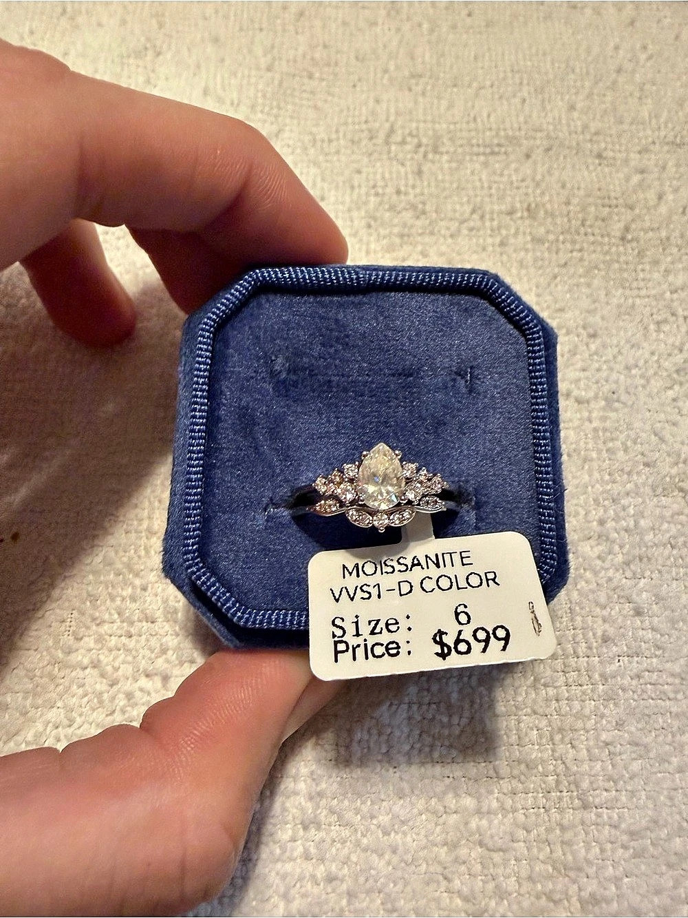 VVS1-D Color Moissanite Ring Moissanite Ring in Silver Size 6 with matching band